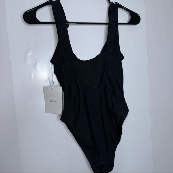 NWT Adventure club black knotted strap one piece bathing suit size small - Picture 3 of 7